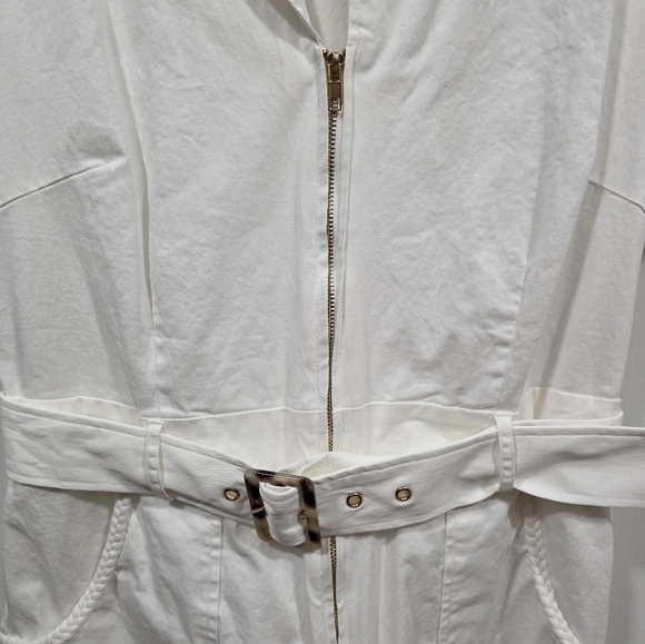 SHEIN White Belted Short Romper - Picture 6 of 10
